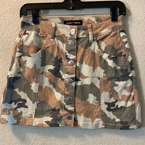 Camo mini skirt. Size 3